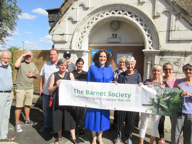 Campaigning outside 33 Lyonsdown Road Barnet with the Barnet Society and Theresa Villers MP